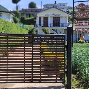  Guest house Rc Awkward